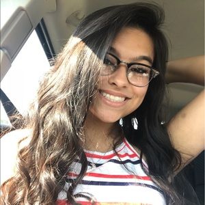 Meet your Posher, Gabriella